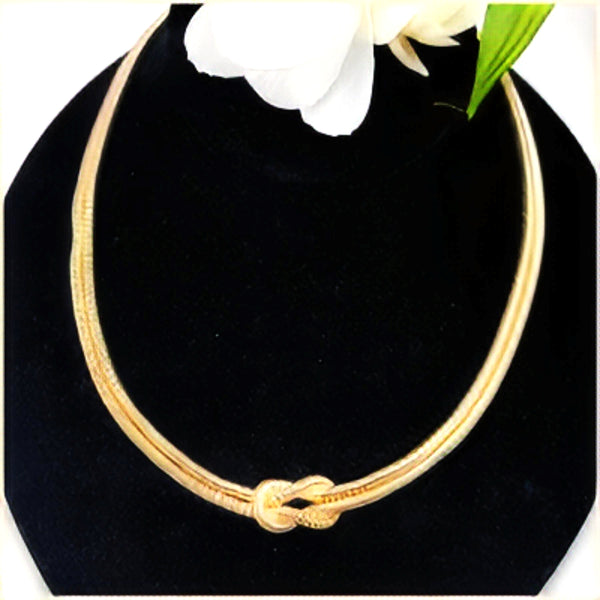 Golden Knot Necklace - Leila Jewels