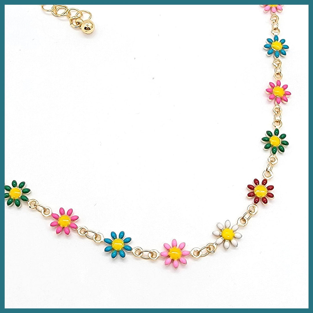 Enamel Daisy Flowers Necklace - Leila Jewels