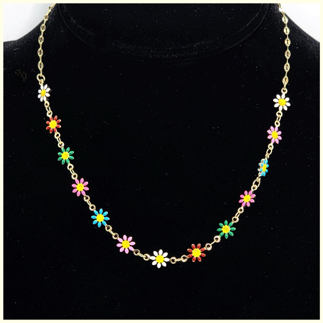 Enamel Daisy Flowers Necklace - Leila Jewels