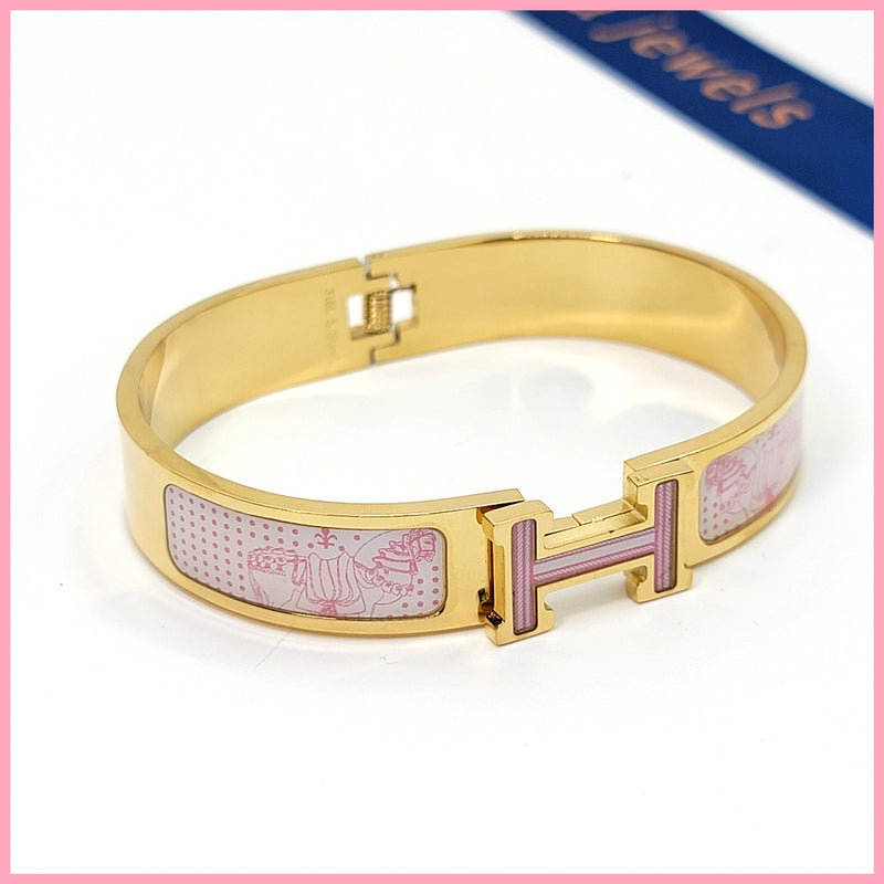 "H" Hinged Cuff - Leila Jewels