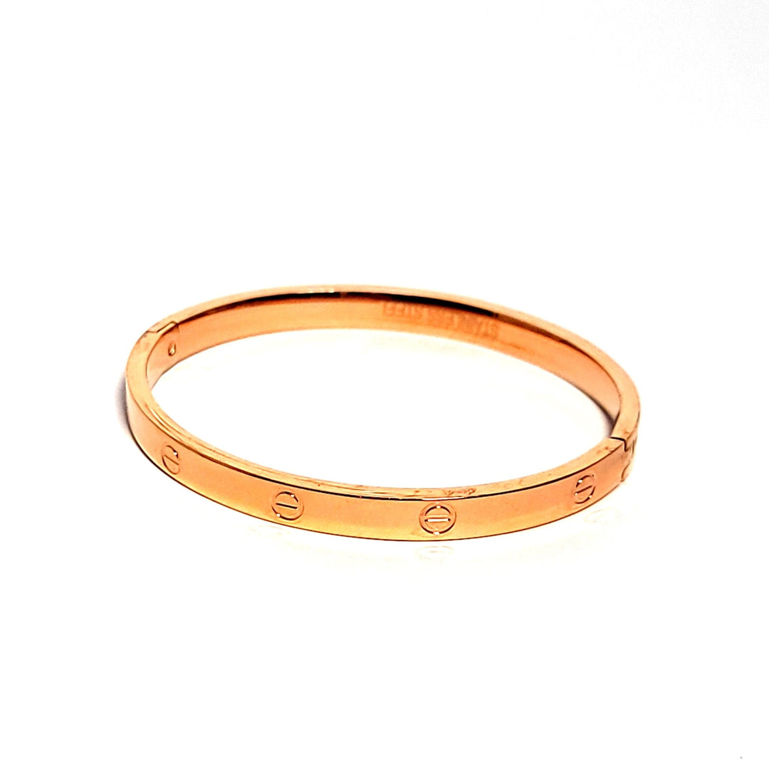 Iconic "Love" Bangle - Leila Jewels