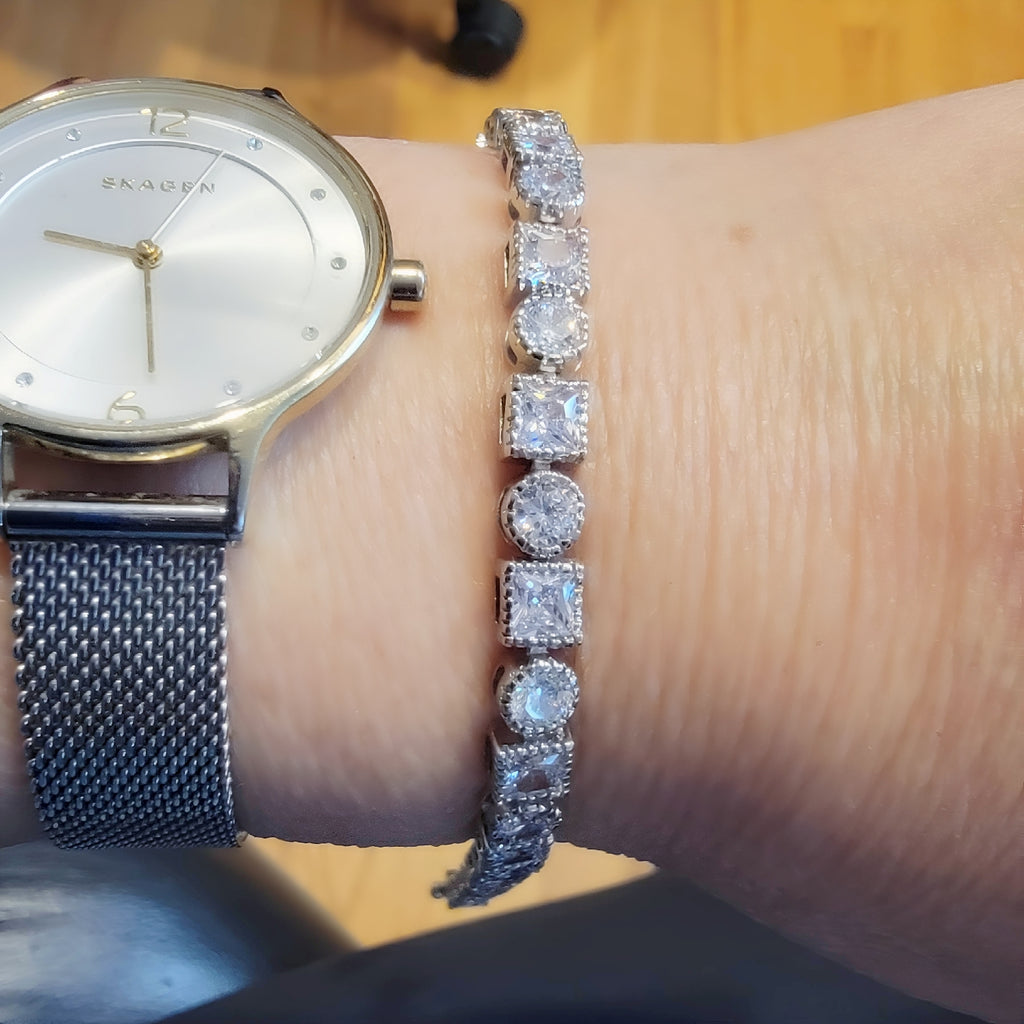 Round/Square Tennis Bracelet - Leila Jewels