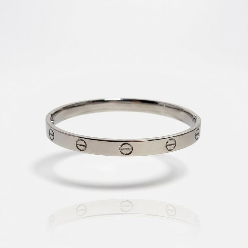 Iconic "Love" Bangle - Leila Jewels