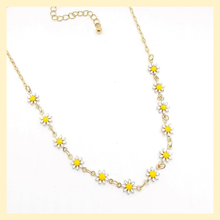 Enamel Daisy Flowers Necklace - Leila Jewels