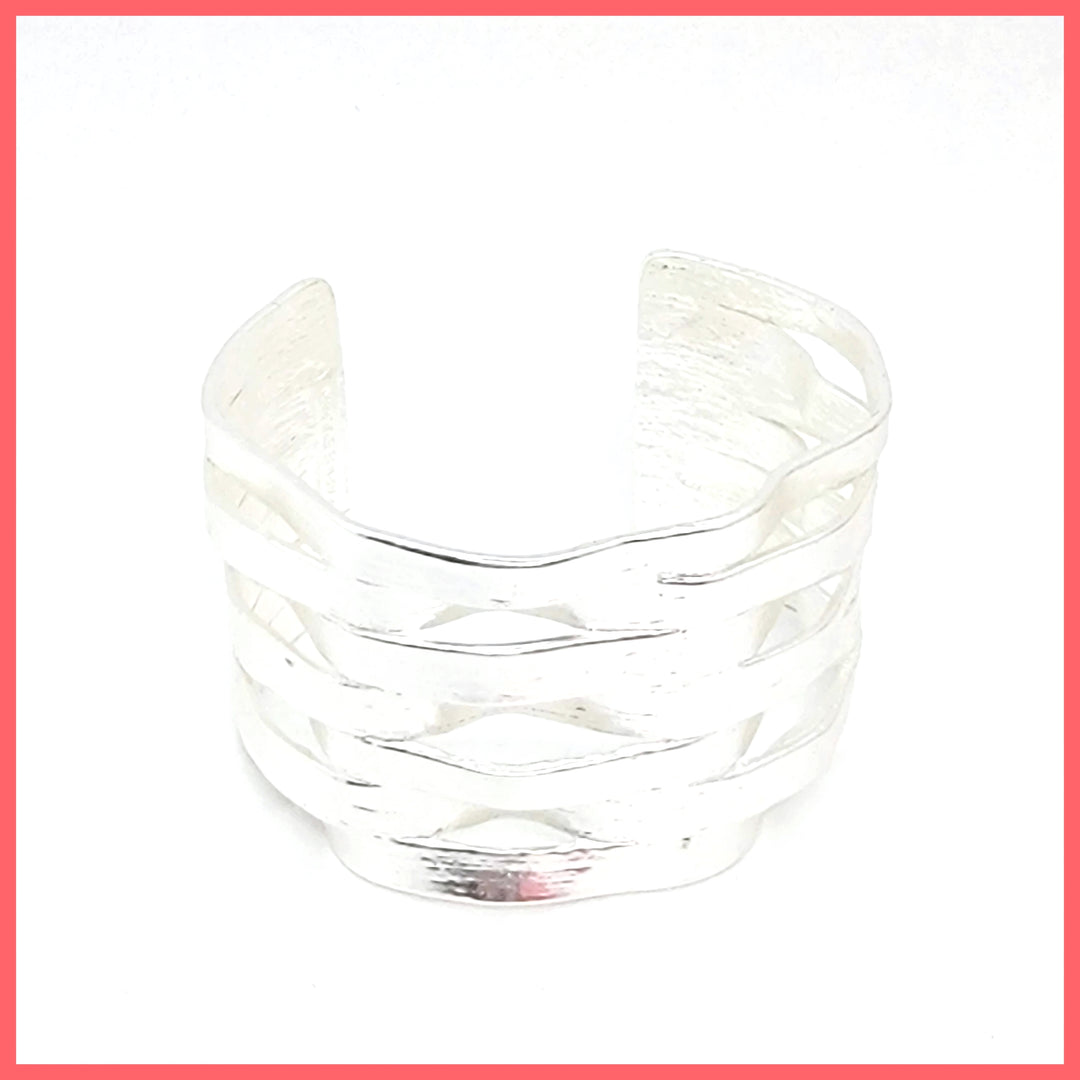 Wavy Open Cuff