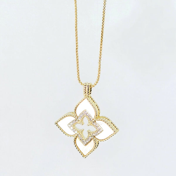 Mother of Pearl Venetian Clover Pendant Necklace - Leila Jewels