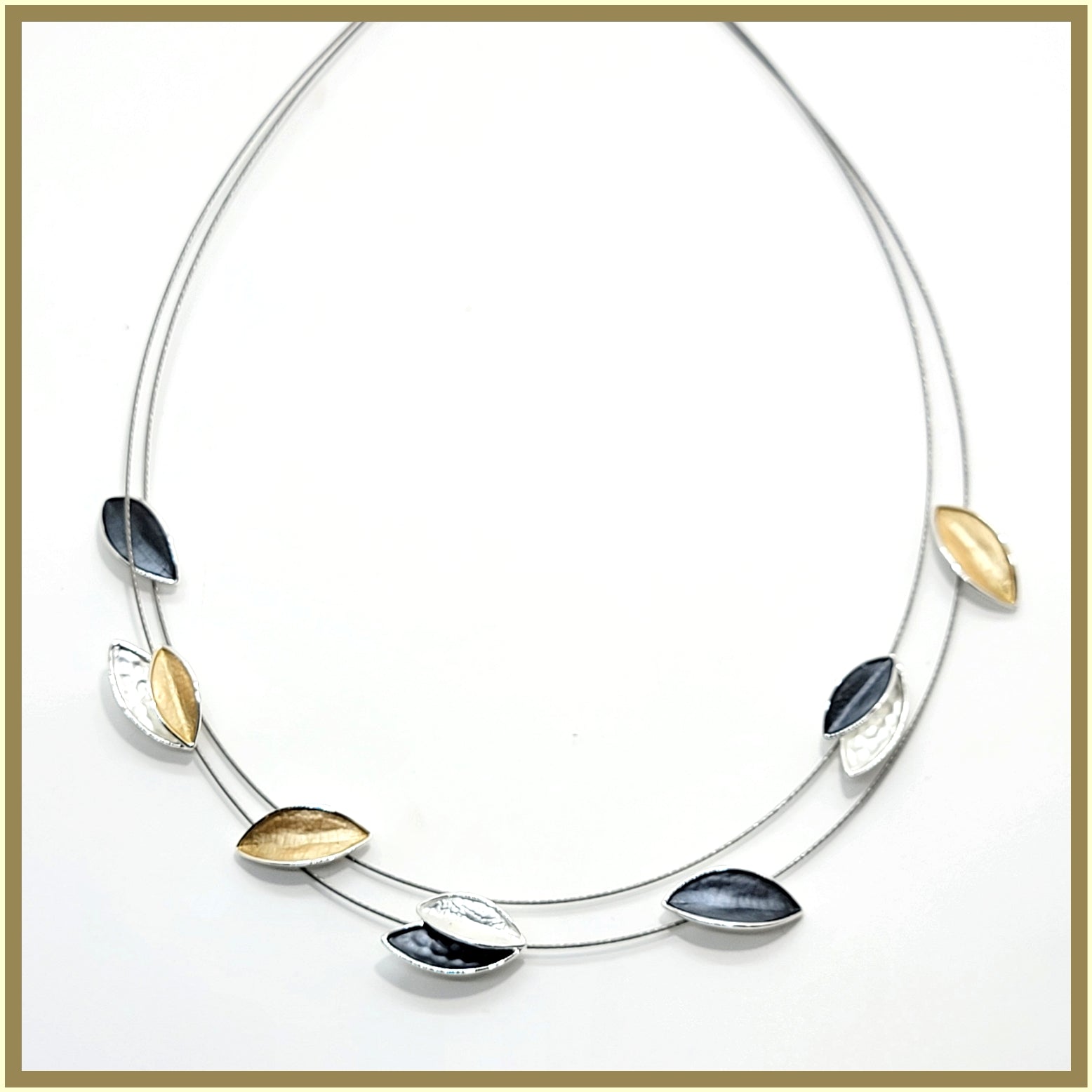Enamel Leaves Necklace - Leila Jewels