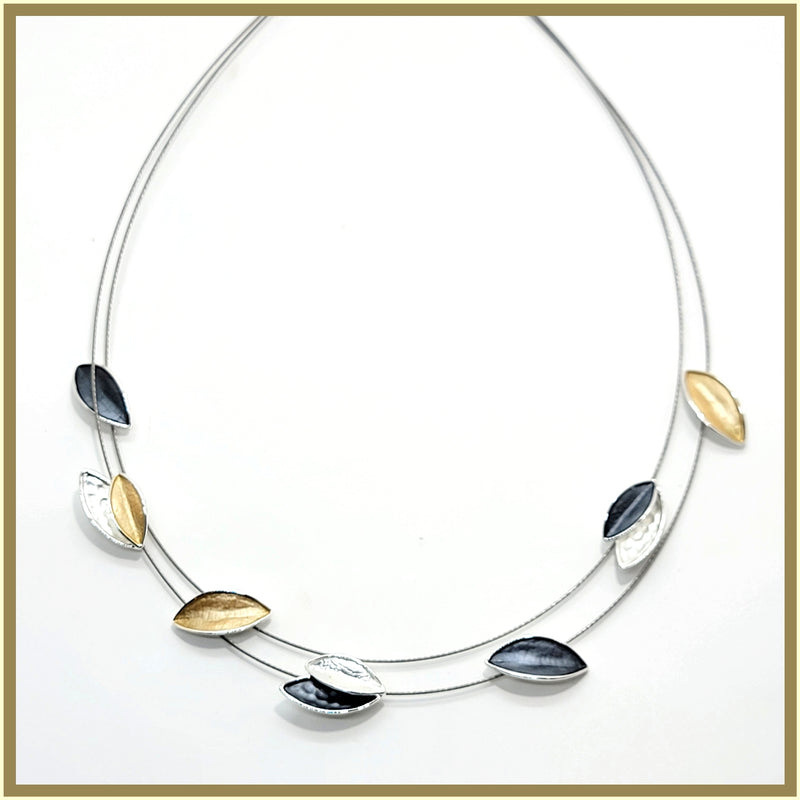 Enamel Leaves Necklace - Leila Jewels