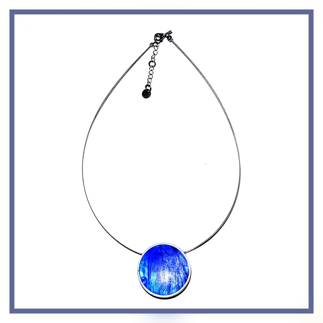 Reversible Round Pendant Necklace - Leila Jewels