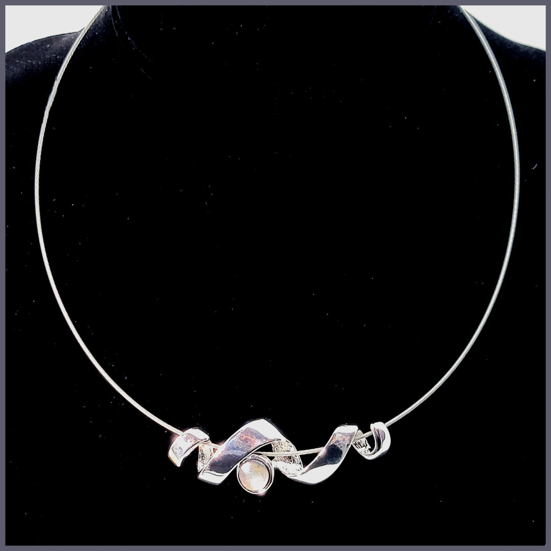 Abalone Ribbon Necklace - Leila Jewels