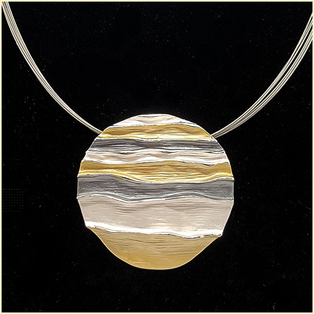 Golden Waves Pendant Necklace - Leila Jewels