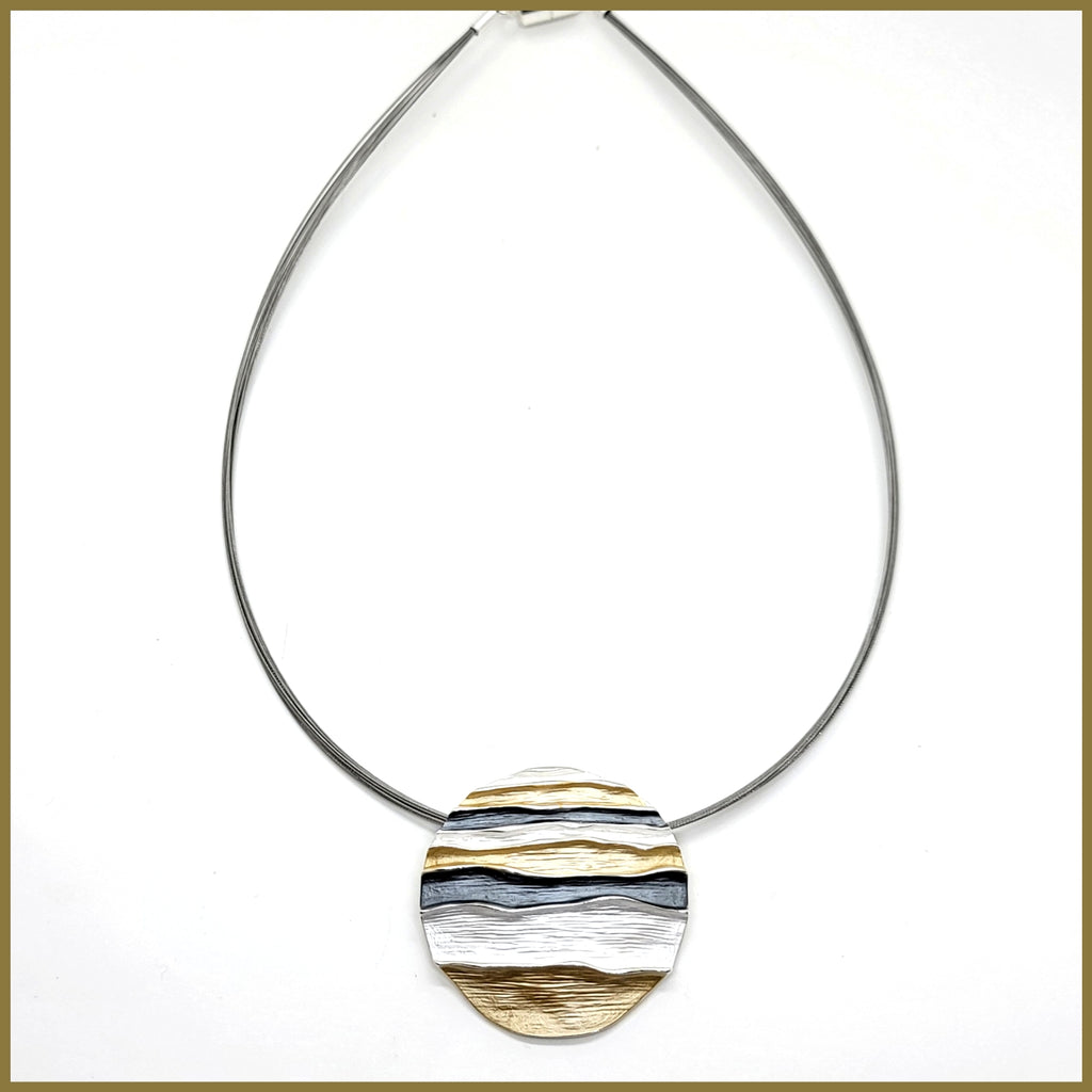 Golden Waves Pendant Necklace - Leila Jewels