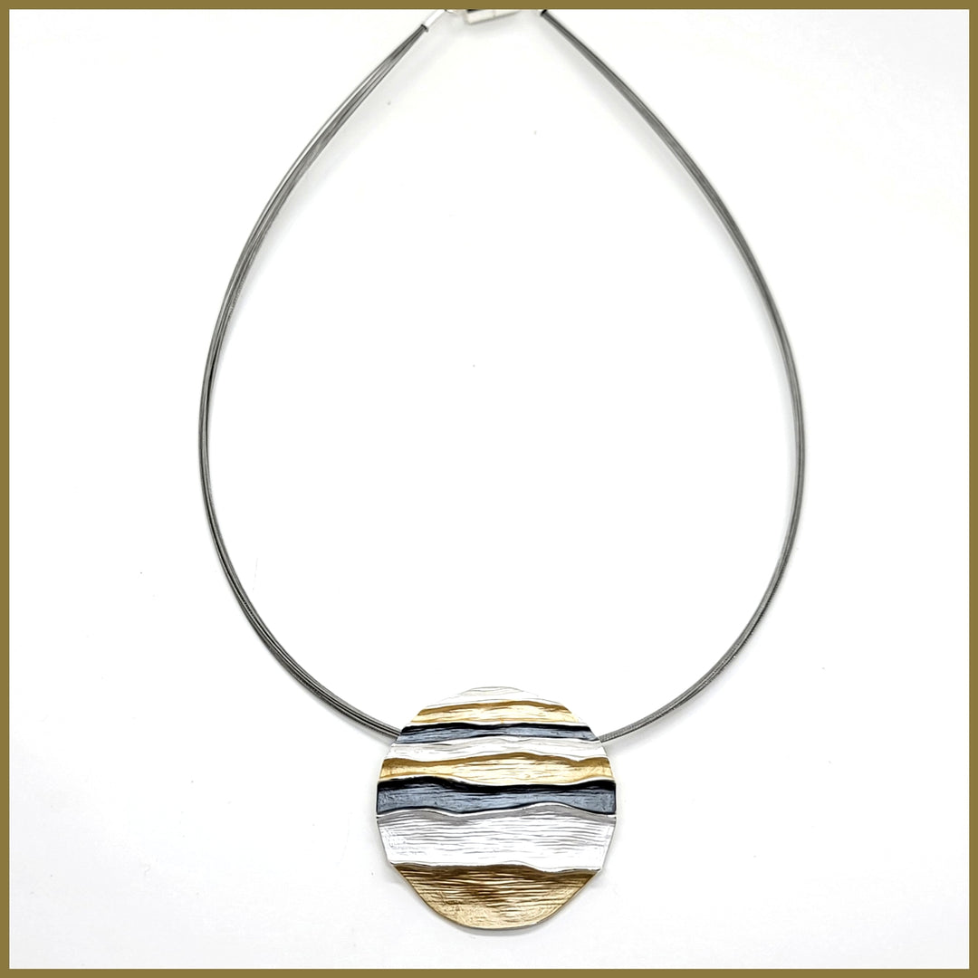 Golden Waves Pendant Necklace - Leila Jewels