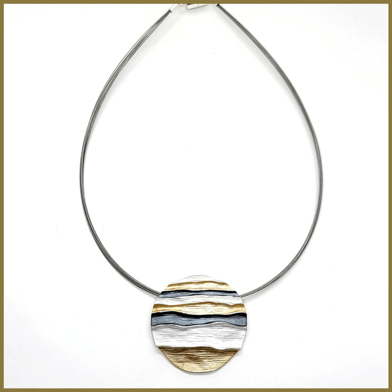 Golden Waves Pendant Necklace - Leila Jewels