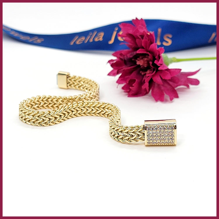 Pavé Clasp Magnet Bracelet - Leila Jewels