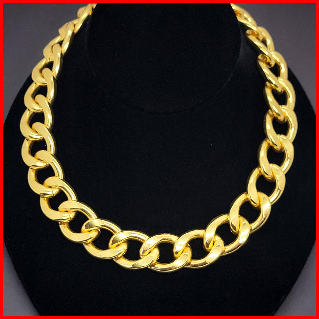 Curb Link Choker Necklace