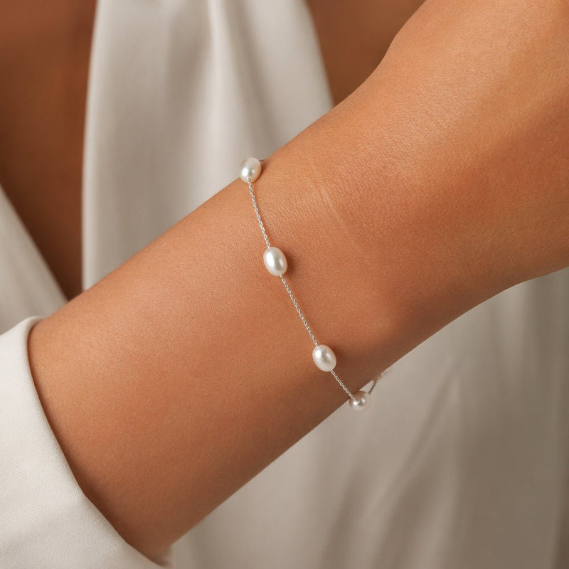 Pearl Station Bracelet - Leila Jewels