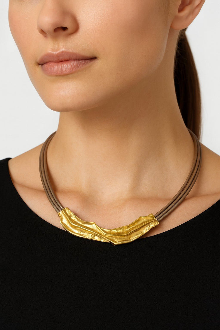Crumpled Gold and Leather Necklace - Leila Jewels