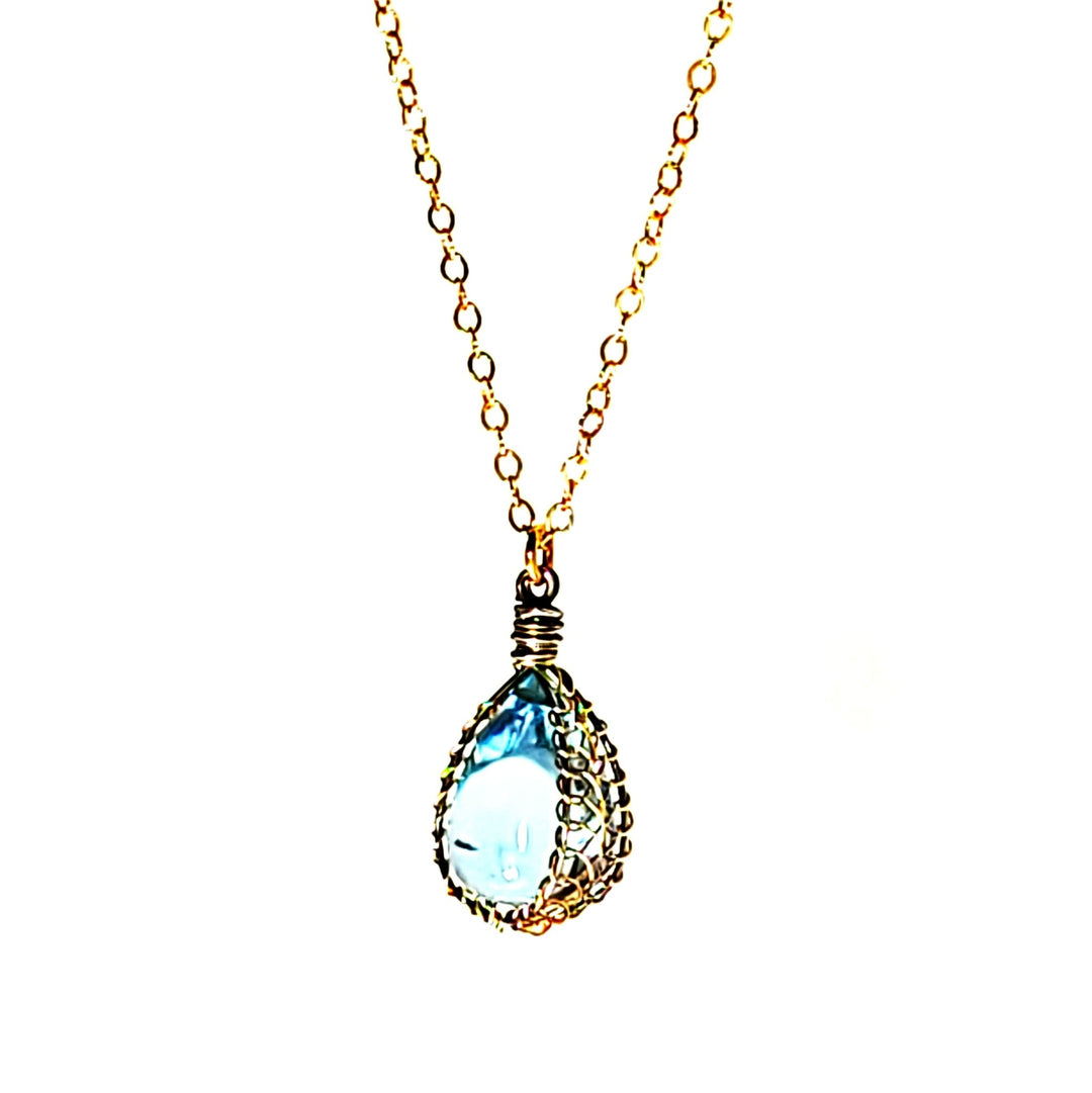 blue topaz cabochon necklace