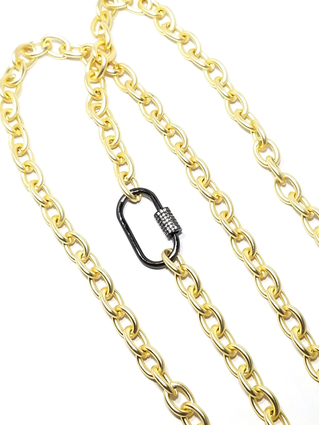 Matte Chain with Pavé Lock - Leila Jewels