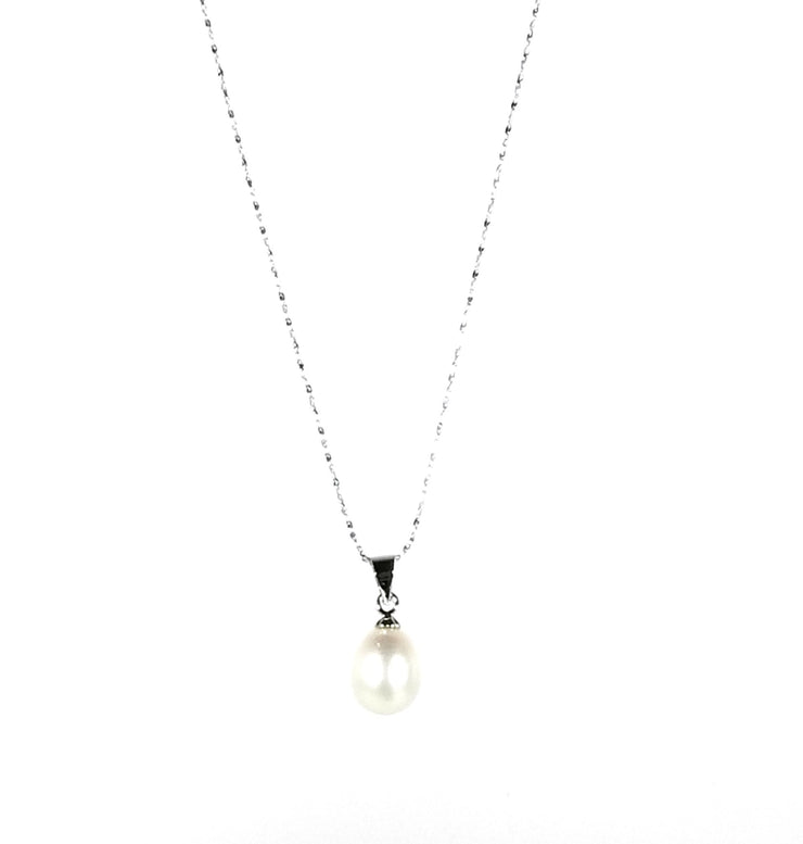 pearl teardrop necklace white
