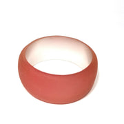 translucent lucite bangle wide / pink